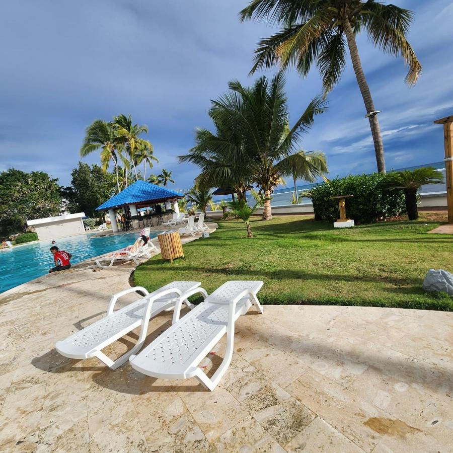 Beachfront, Juandolio خوان دوليو المظهر الخارجي الصورة